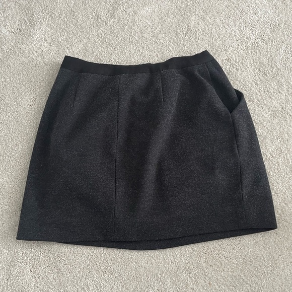 Elizabeth & James Claire mini skirt XS - Picture 2 of 4